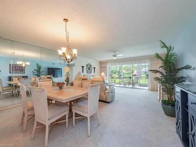 5980  Amherst  DR, Naples, FL 34112