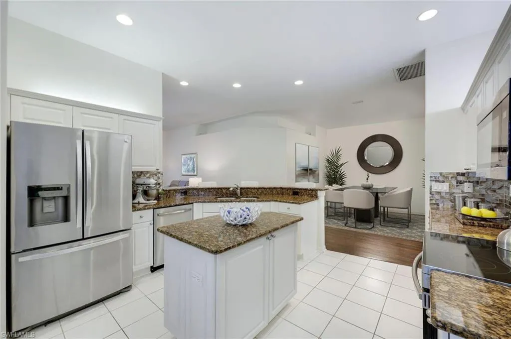 12691 Fox Ridge DR, Bonita Springs, FL 34135,225025647