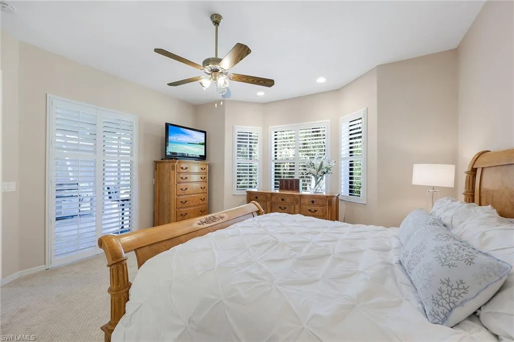 12691 Fox Ridge DR, Bonita Springs, FL 34135,225025647