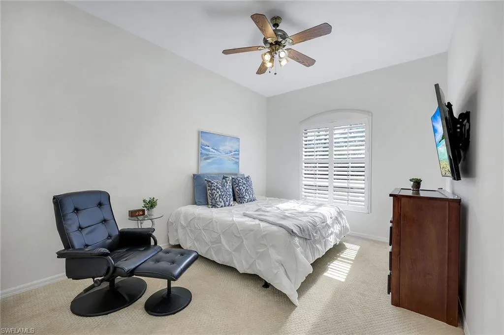 12691 Fox Ridge DR, Bonita Springs, FL 34135,225025647