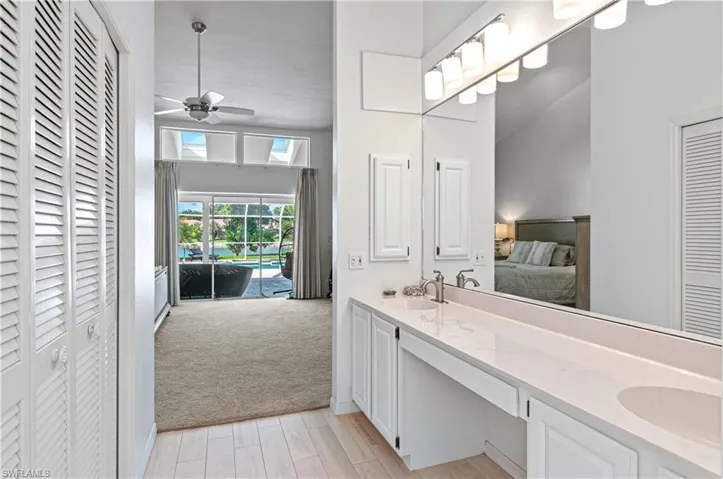 559 Henley Dr, Naples, Florida 34104