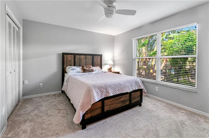 559 Henley Dr, Naples, Florida 34104