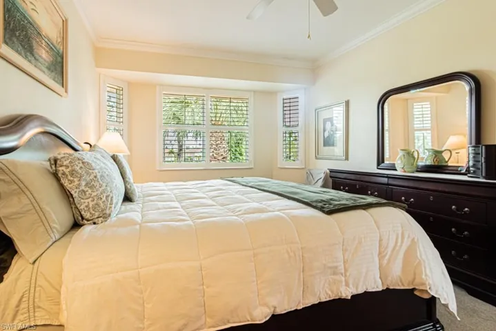 3977 Bishopwood Ct E 206, Naples, Florida 34114