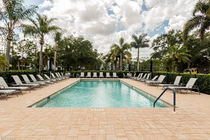 3977 Bishopwood Ct E 206, Naples, Florida 34114