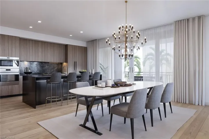 1301  3rd S AVE, Naples, FL 34102