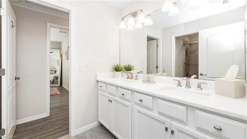 11945 Bay Oak Dr, Fort Myers, Florida 33913