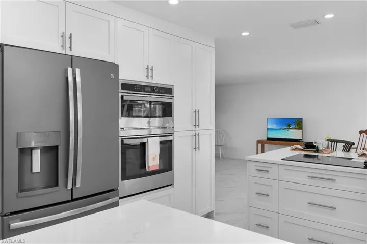 178 Torrey Pines Pt, Naples, Florida 34113