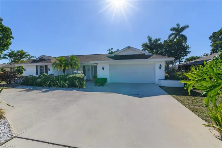 178 Torrey Pines Pt, Naples, Florida 34113