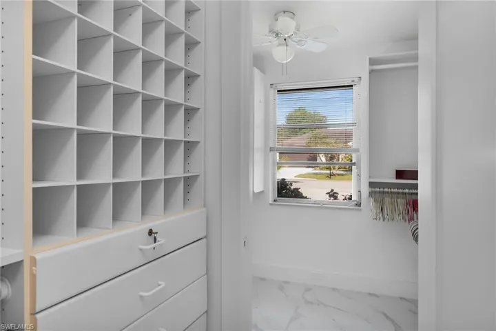 178 Torrey Pines Pt, Naples, Florida 34113