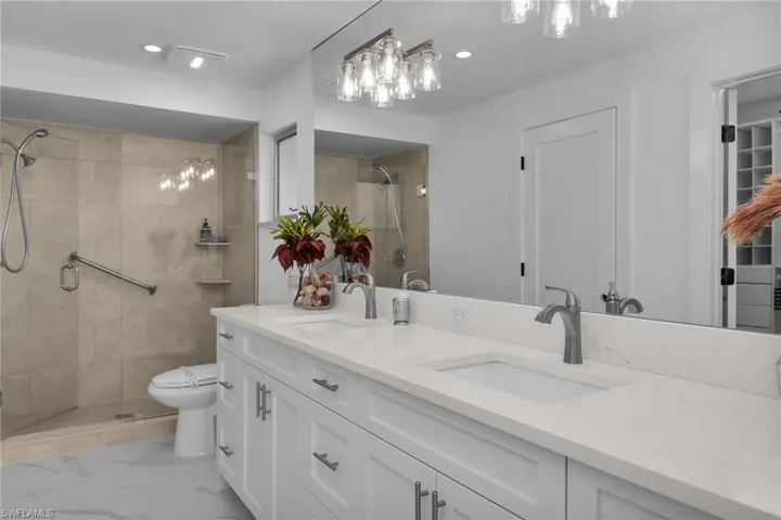 178 Torrey Pines Pt, Naples, Florida 34113
