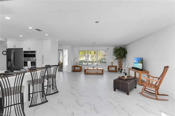 178 Torrey Pines Pt, Naples, Florida 34113
