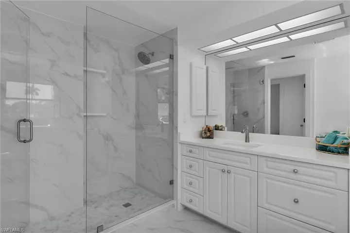 178 Torrey Pines Pt, Naples, Florida 34113