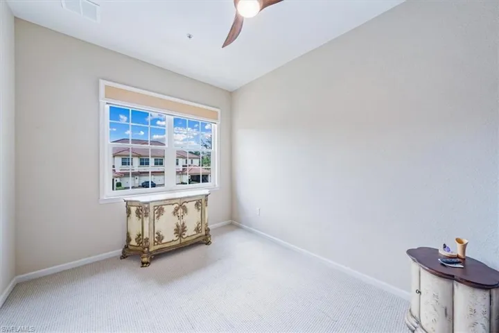 Second bedroom.