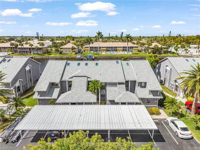 4620 Se 5th Pl 206, Cape Coral, Florida 33904