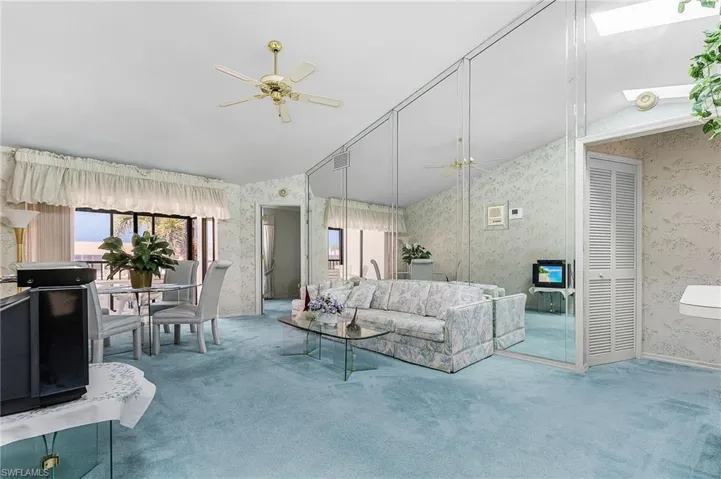 4620 Se 5th Pl 206, Cape Coral, Florida 33904