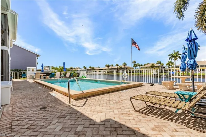 4620 Se 5th Pl 206, Cape Coral, Florida 33904