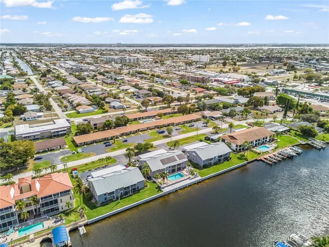 4620 Se 5th Pl 206, Cape Coral, Florida 33904