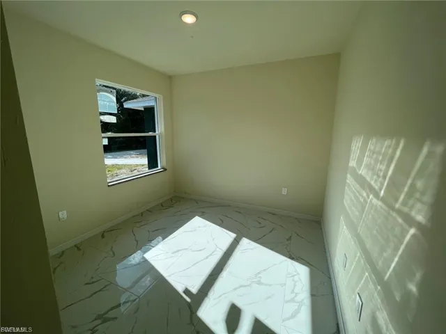 4646  24th SW ST, Lehigh Acres, FL 33973