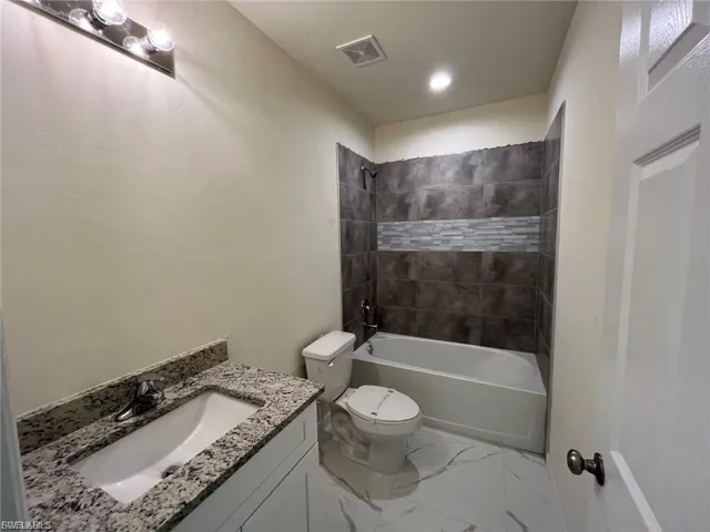 4646  24th SW ST, Lehigh Acres, FL 33973