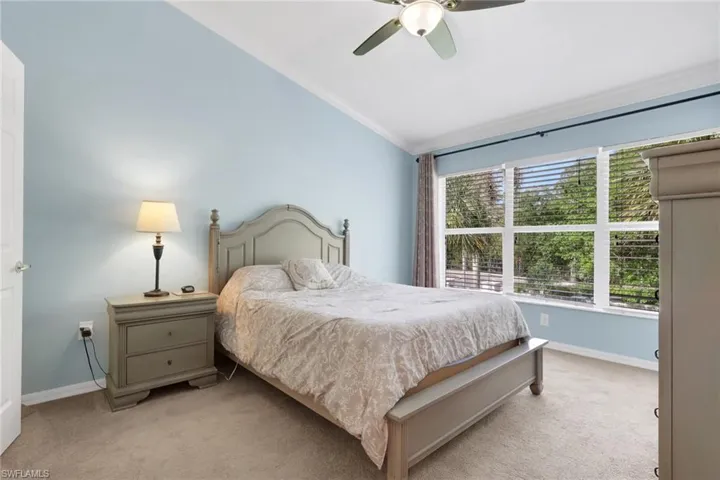 1289 Oxford Ln 228, Naples, Florida 34105