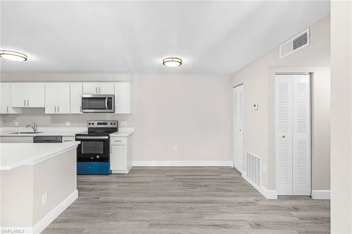 17422  Birchwood  LN, Fort Myers, FL 33908