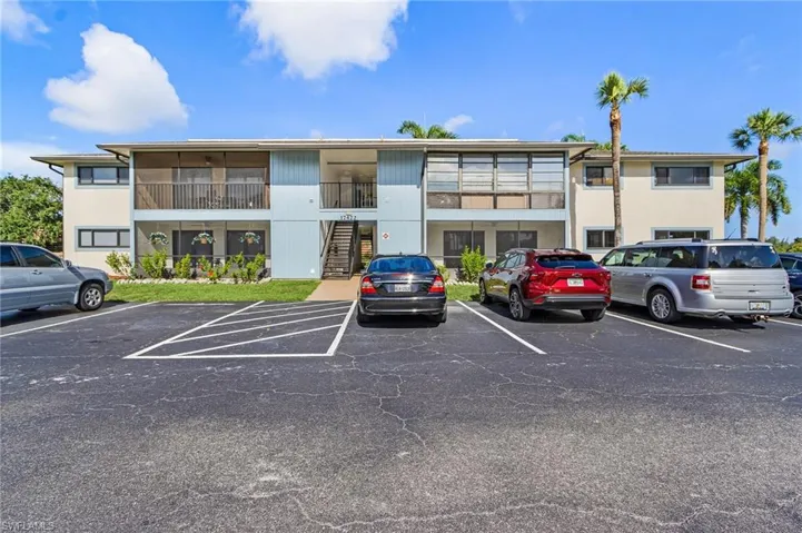 17422  Birchwood  LN, Fort Myers, FL 33908