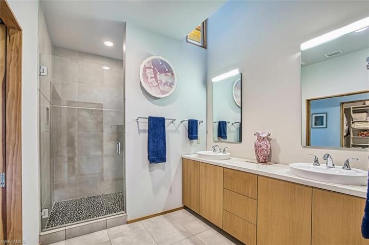 Primary_bathroom_spacious_shower