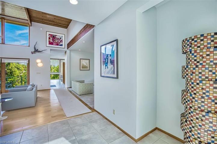 Foyer_to_great_room
