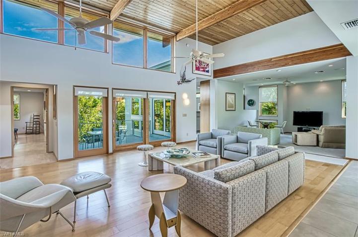 Great_room_glass_sliders_to_composite_deck
