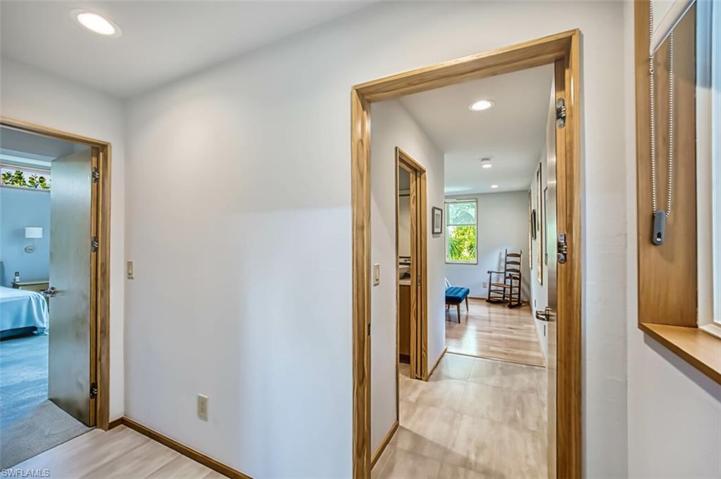 Hall_to_guest_suite