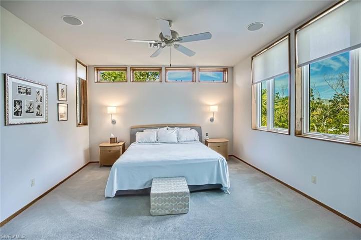 Primary_bedroom_suite_views