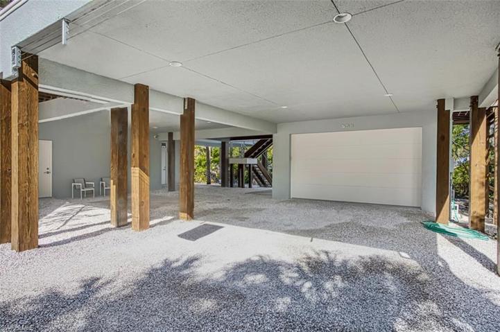 Garage_carport_storage_and_sitting_area