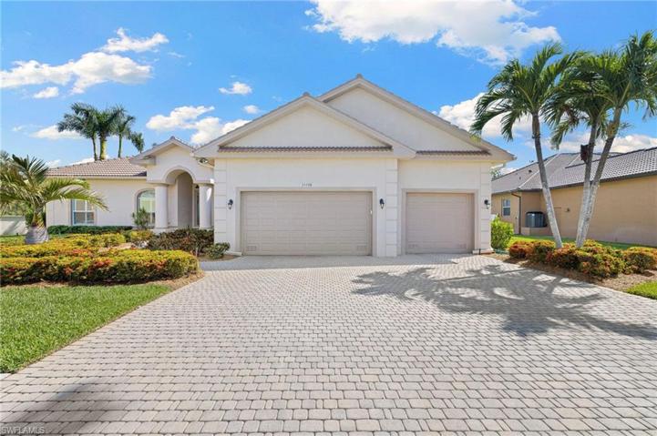 3 Car Garage