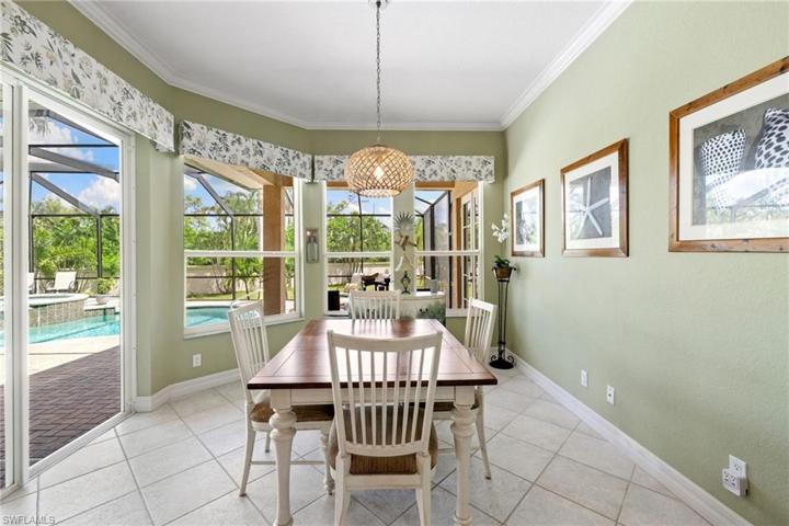 Breakfast Nook