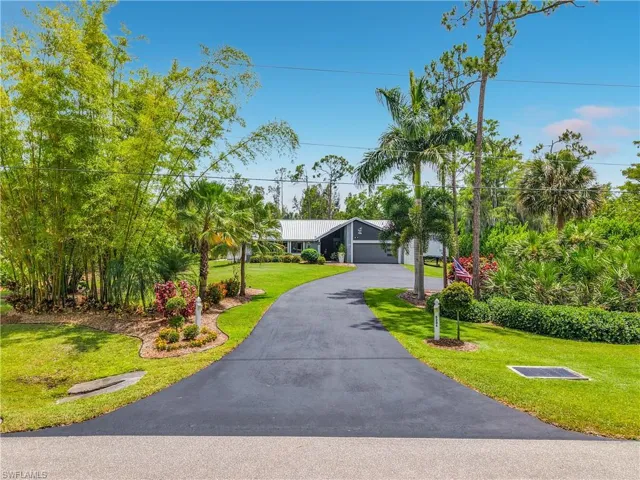 6284 Scott Ln, Fort Myers, Florida 33966