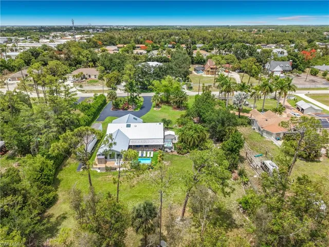 6284 Scott Ln, Fort Myers, Florida 33966