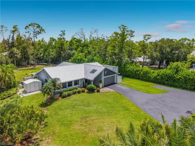 6284 Scott Ln, Fort Myers, Florida 33966