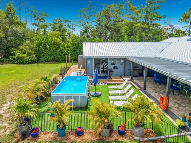 6284 Scott Ln, Fort Myers, Florida 33966
