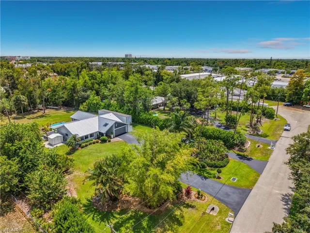 6284 Scott Ln, Fort Myers, Florida 33966