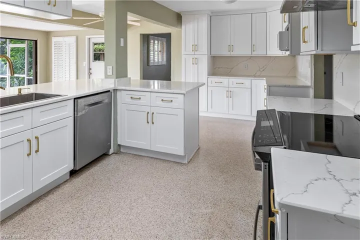 Contemporary kitcheN