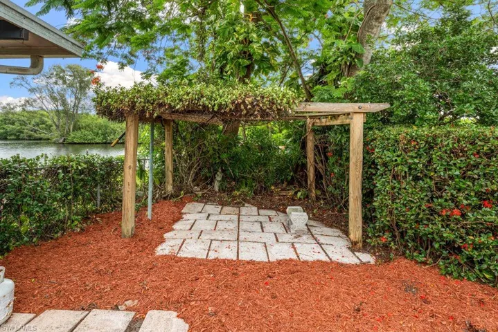 2160 Channel Way, North Fort Myers, Florida 33917