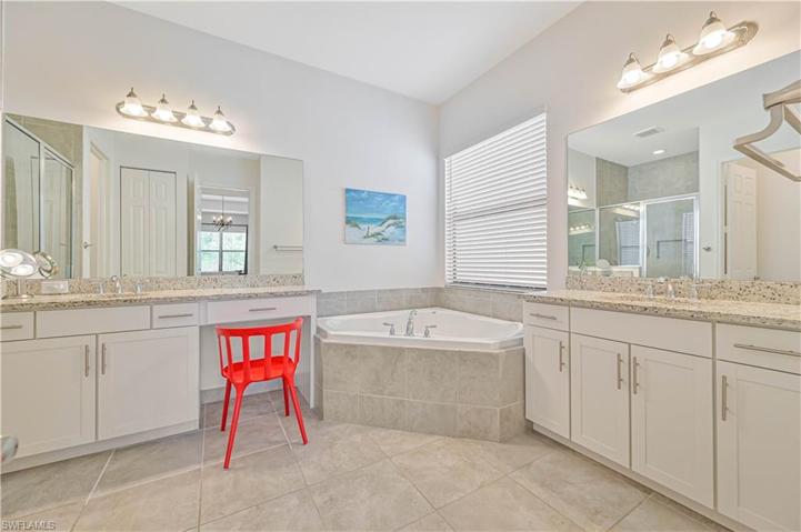 11465  Riverstone  LN, Fort Myers, FL 33913