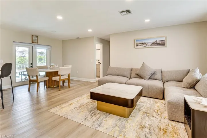 6030 Perthshire Ln, Fort Myers, Florida 33908