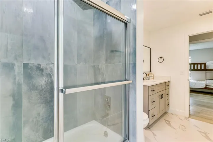 6030 Perthshire Ln, Fort Myers, Florida 33908