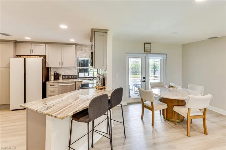 6030 Perthshire Ln, Fort Myers, Florida 33908