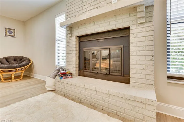 6030 Perthshire Ln, Fort Myers, Florida 33908