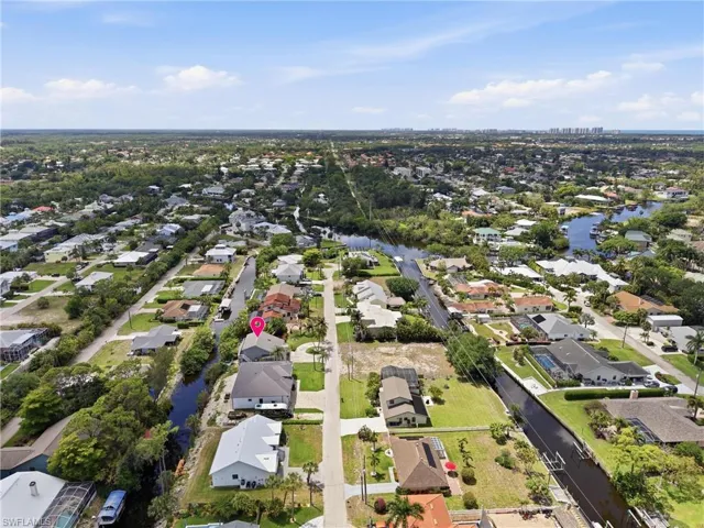 27099 Holly Ln, Bonita Springs, Florida 34135