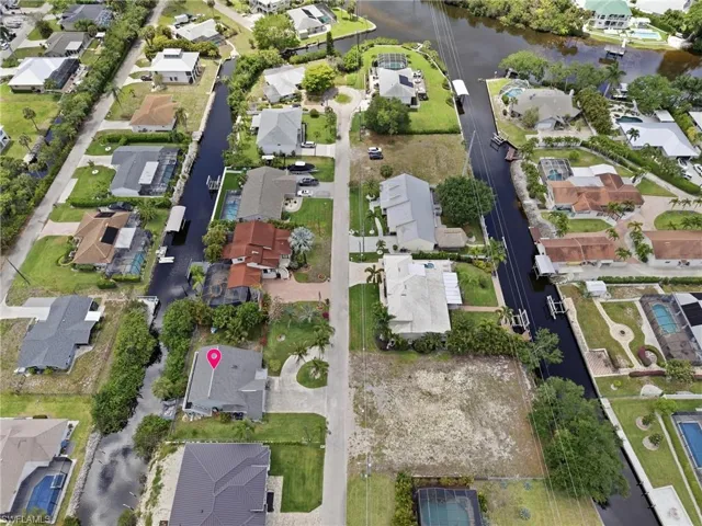 27099 Holly Ln, Bonita Springs, Florida 34135