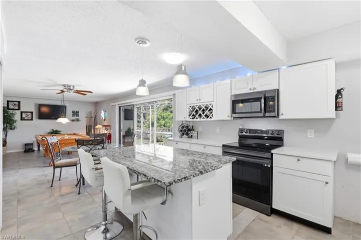 27099 Holly Ln, Bonita Springs, Florida 34135