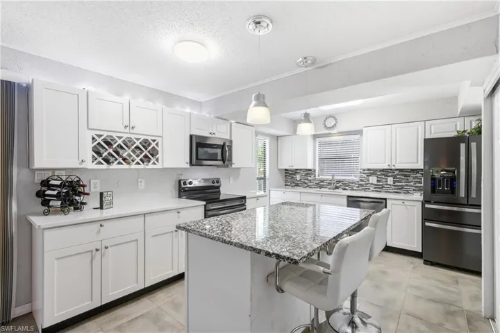 27099 Holly Ln, Bonita Springs, Florida 34135